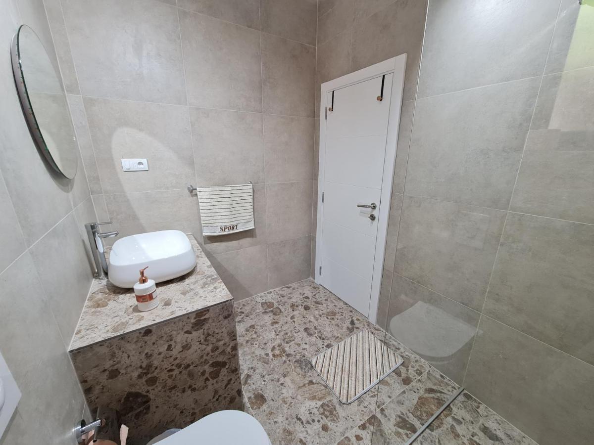 Stefanelo Lägenhet Ulcinj Exteriör bild